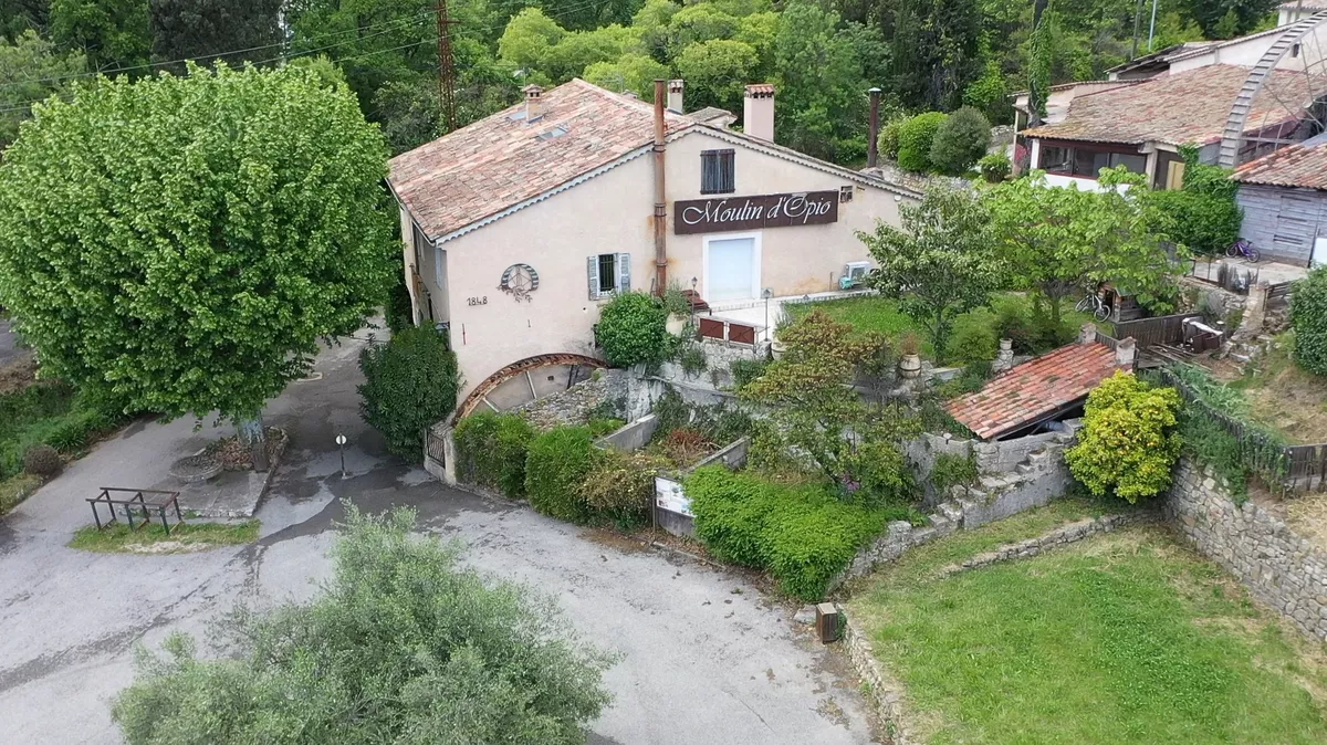 Meules du Moulin d'Opio