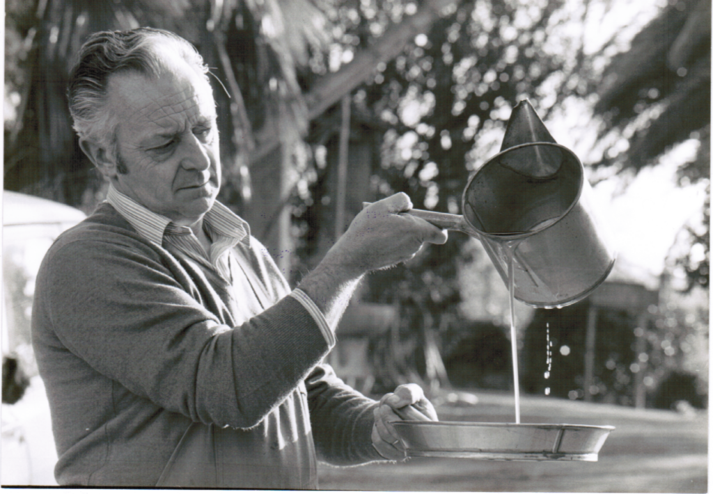 5e génération : Roger MICHEL